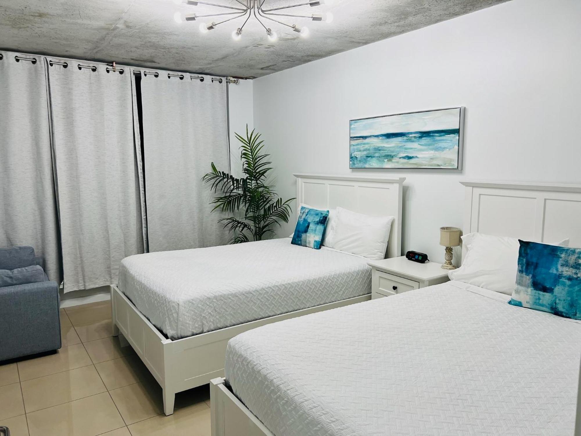 Spacious 2Bd 2Bth At Midblock Miami Zewnętrze zdjęcie